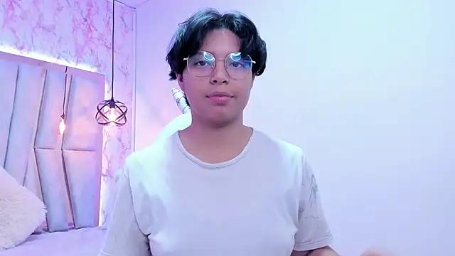 Emmapark_ from StripChat