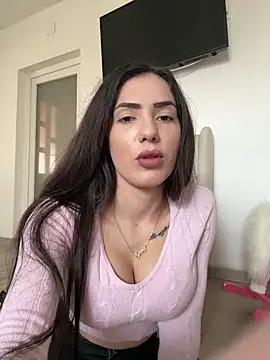 Emmapmg from StripChat