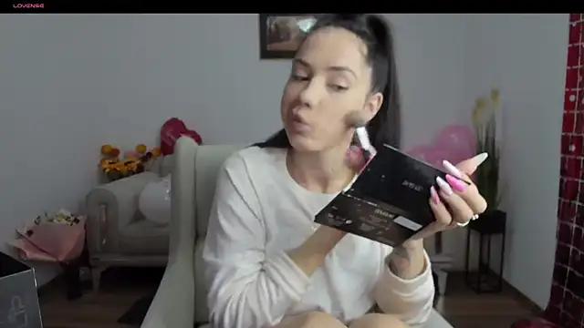 Emmapmg from StripChat