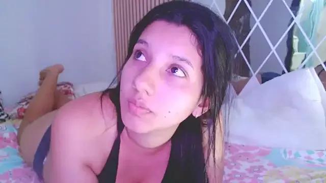emmariders2 from StripChat