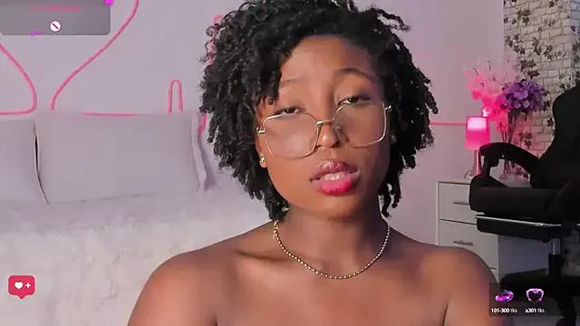 EmmaSanzz_ from StripChat