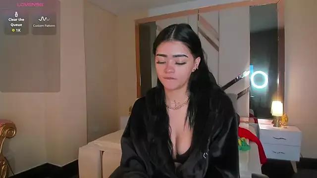 EmmaStonns from StripChat