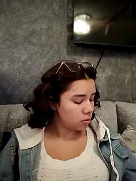 EmmaSulivan from StripChat
