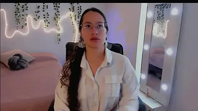 emmaTorres1 from StripChat