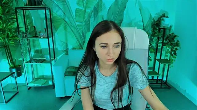 EmmaWatttsonn from StripChat