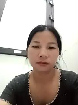 EmMay123 from StripChat