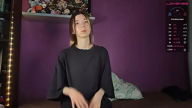 EmmieBlade from StripChat