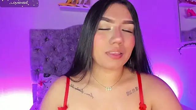 Emmily_Cutie webcams show profile image 