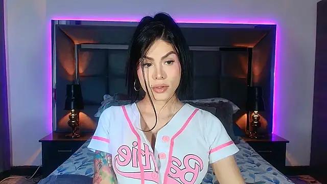 Emmilysantibanez from StripChat