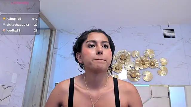 Emmy_Cute18 from StripChat