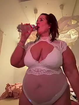 Engel_mia from StripChat