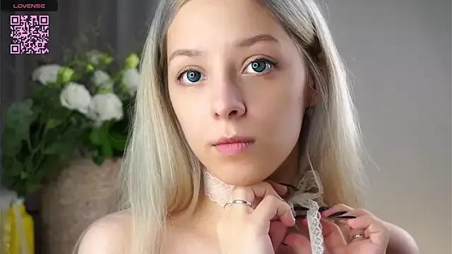 EngelFugler from StripChat
