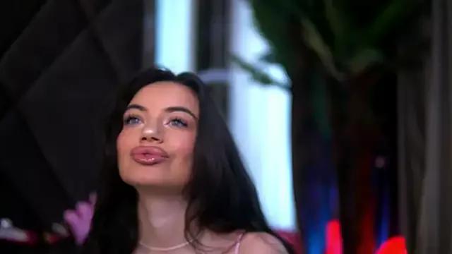 EsmeeLuv from StripChat