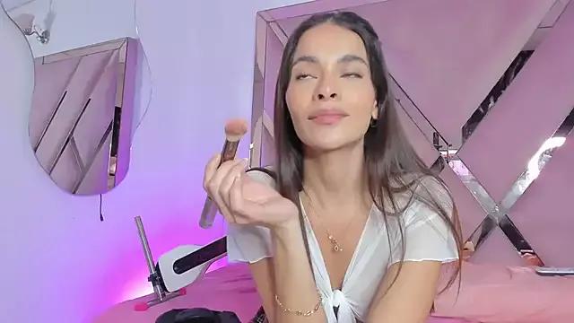 Esmeraldaht from StripChat