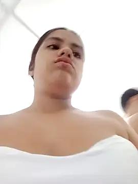 EsperanzaAndJey from StripChat