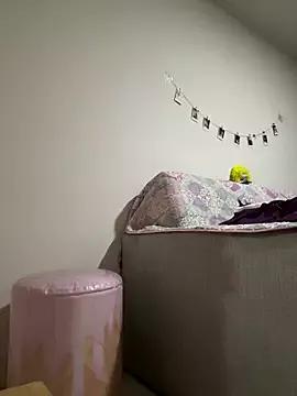 estefania_teen from StripChat