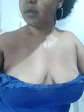 EstellaPradoX from StripChat