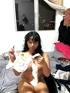 Estradiolist webcams show profile image 