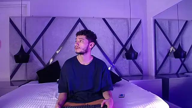 EthanCollen from StripChat is Freechat