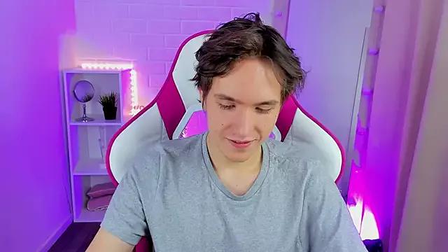 Ethansinful webcams show profile image 