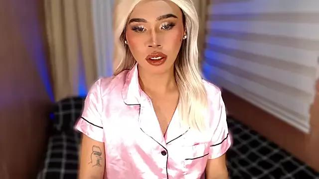 ETHEREAL_ANNA from StripChat