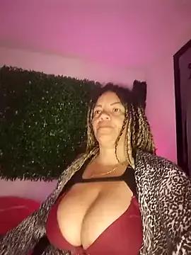 Eva_Luxei from StripChat is Freechat