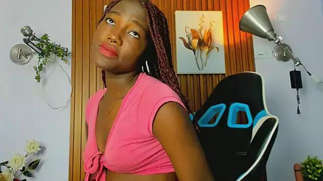 Evaa_18 from StripChat