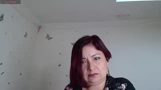 Discover our girls online shows and discover the company of countless livestreamers, with stunning shapes, sex toys and more.