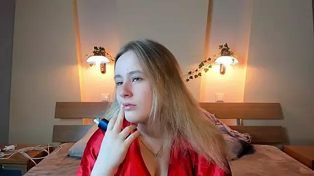 EveArthurs from StripChat