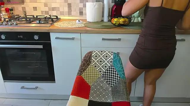 EveEvian from StripChat