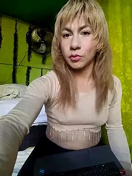 Evehamp from StripChat
