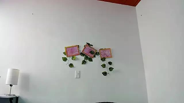 Evelin_miller97 from StripChat