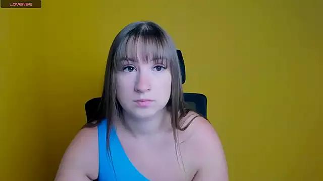 Evelina_GG from StripChat