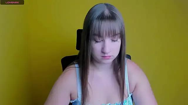 Evelina_GG from StripChat is Freechat