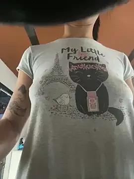 Evelinmiller9 from StripChat