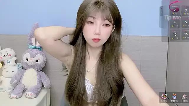 Evelyn-168 from StripChat