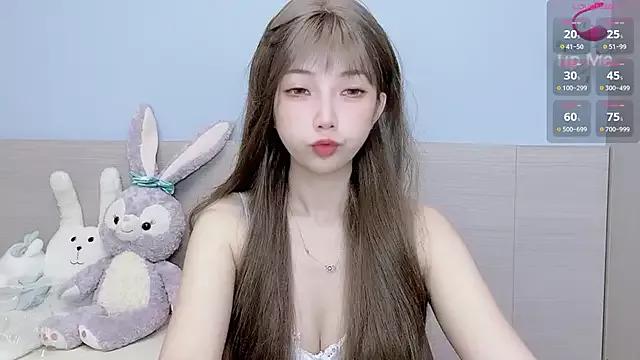 Evelyn-168 from StripChat