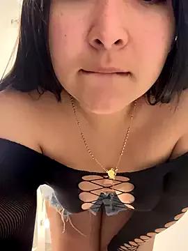Evelyn_1702 webcams show profile image 