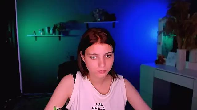 evelyn_muse from StripChat