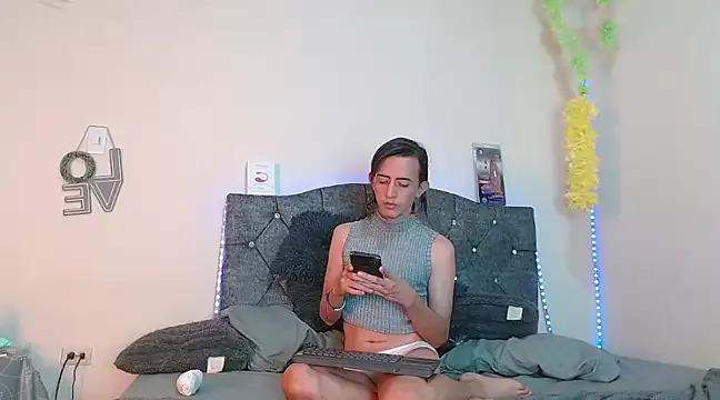 everly_monroe from StripChat