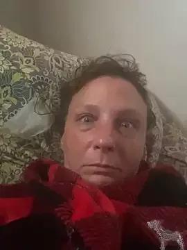 Everlyrose27 from StripChat is Freechat