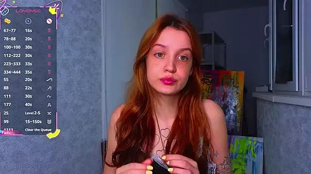 EvvaLove from StripChat