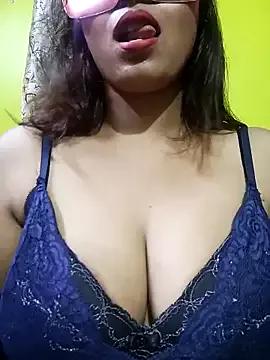 Exotic_couple_38 from StripChat is Freechat