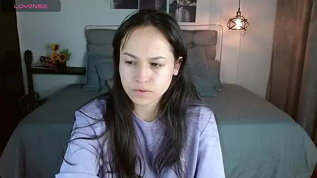 Eymmy_24 from StripChat