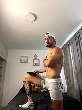 Photos of Ezzio_Scolaro from StripChat is Freechat