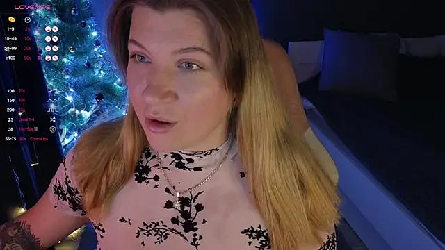 Discover our girls online shows and discover the company of countless livestreamers, with stunning shapes, sex toys and more.