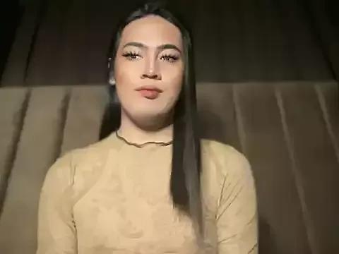 fallon_empress143 from StripChat