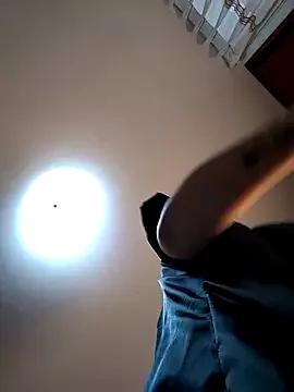 FallsForHerSmile from StripChat