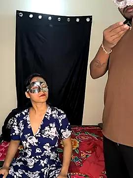 Family02 webcams show profile image 