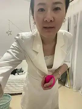 fanfan-FF from StripChat